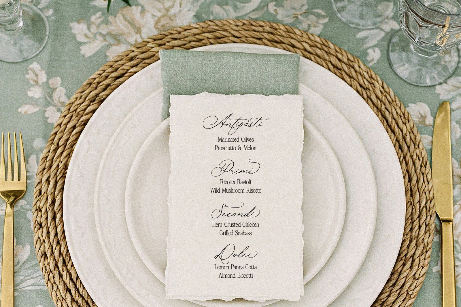 Rose Orchard Garden // Romantic Font