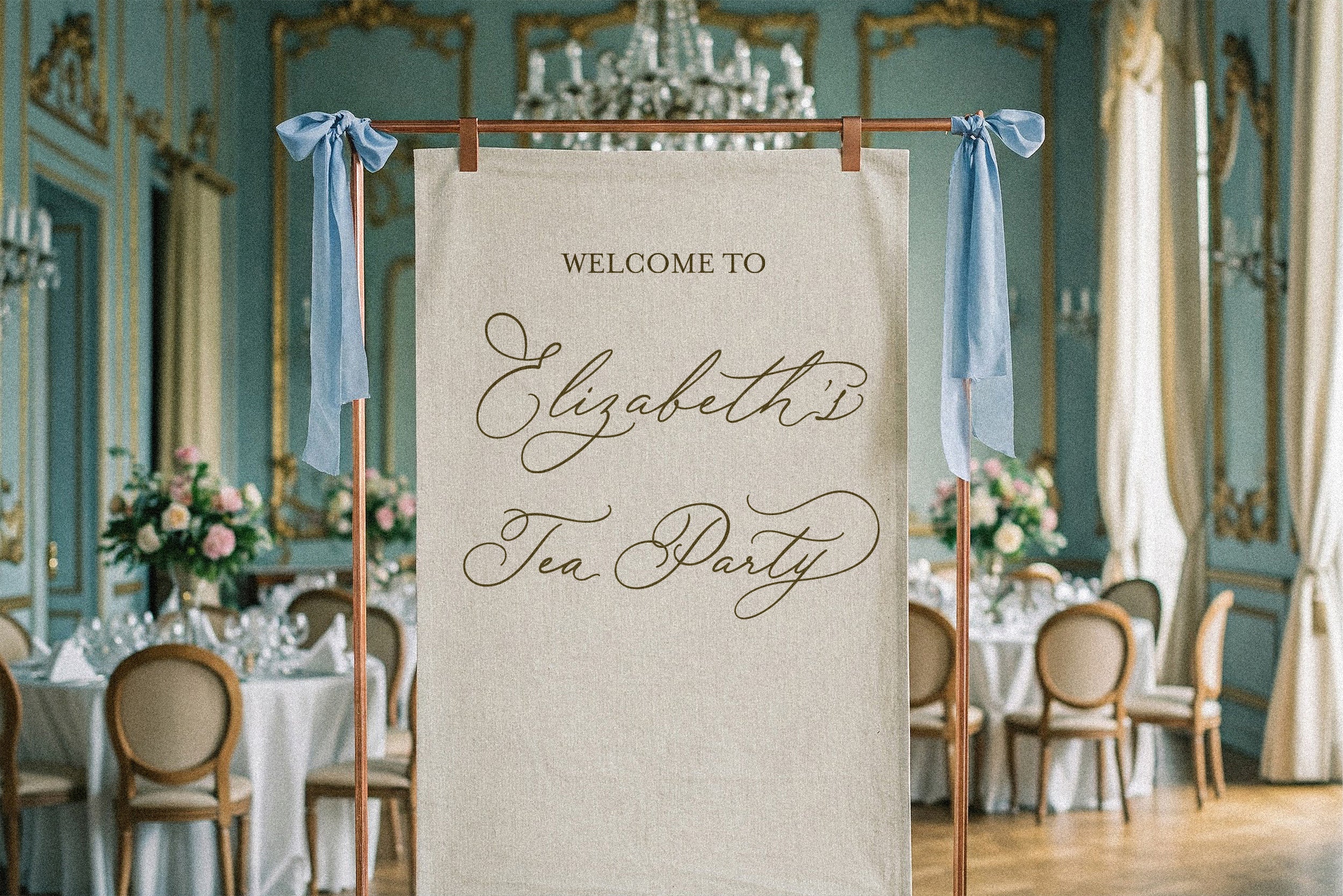 Rose Orchard Garden // Romantic Font