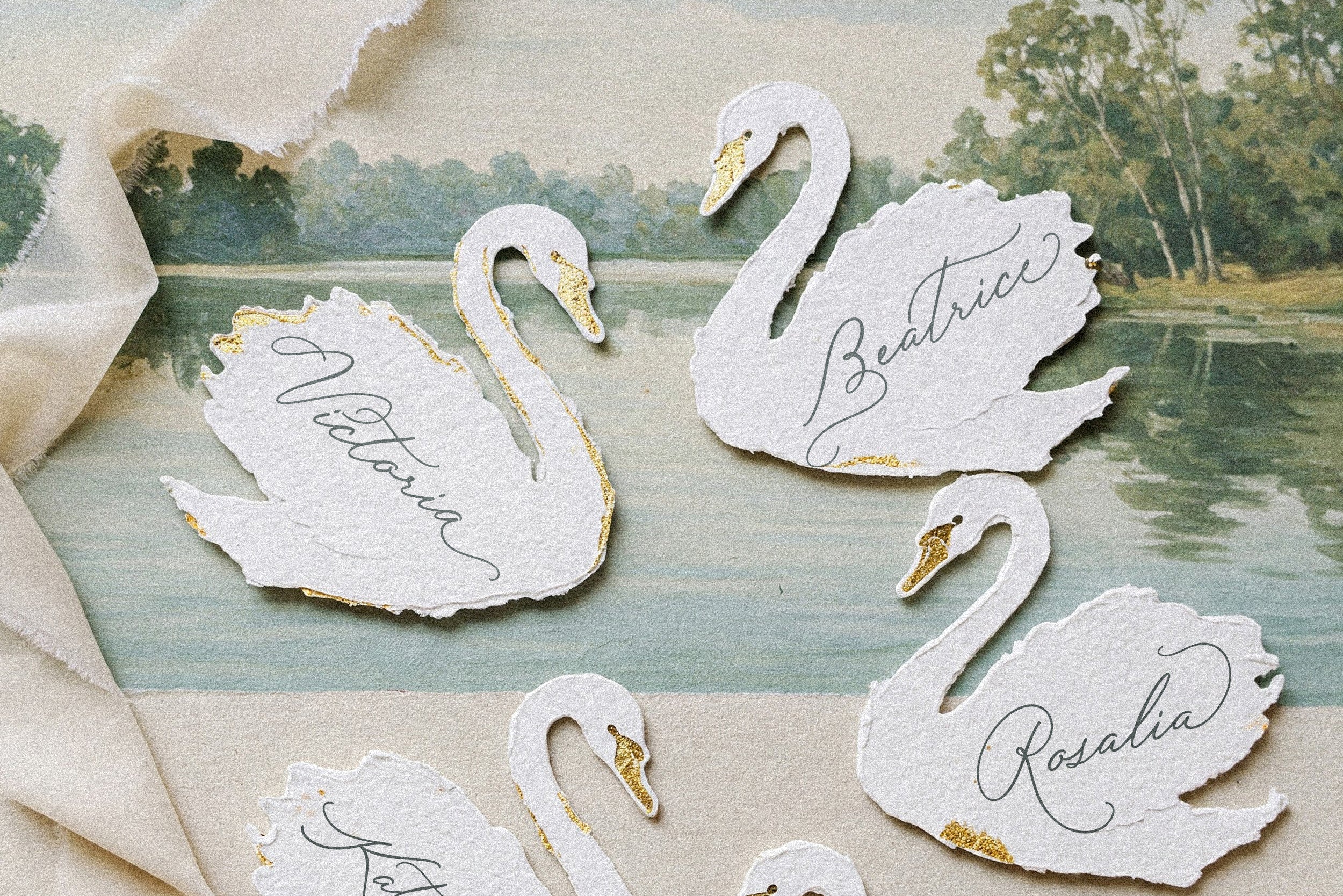 Rose Orchard Garden // Romantic Font